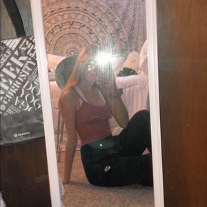 Meet your Posher, Joei